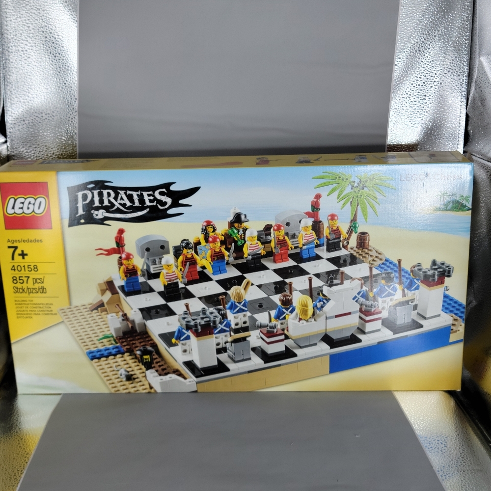 LEGO Pirates: Pirates Chess Set (40158)
